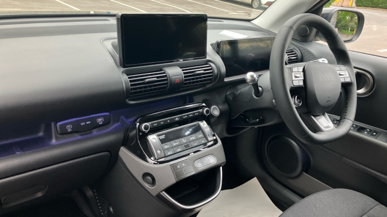 Hyundai INSTER 85kW 02 49kWh 5dr Auto Electric Hatchback